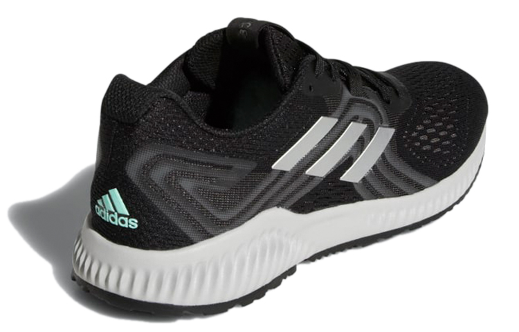 Shop adidas Aerobounce 2 低筒 跑步鞋 女款 黑灰色