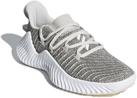 adidas Alphabounce 女款 灰色 训练鞋 Lookbook adidas Alphabounce 女款 灰色 训练鞋