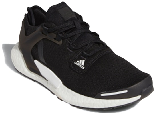 (W) adidas Alphatorsion Boost 'Hitam Putih' EG9669 Lookbook (W) adidas Alphatorsion Boost 'Hitam Putih' EG9669