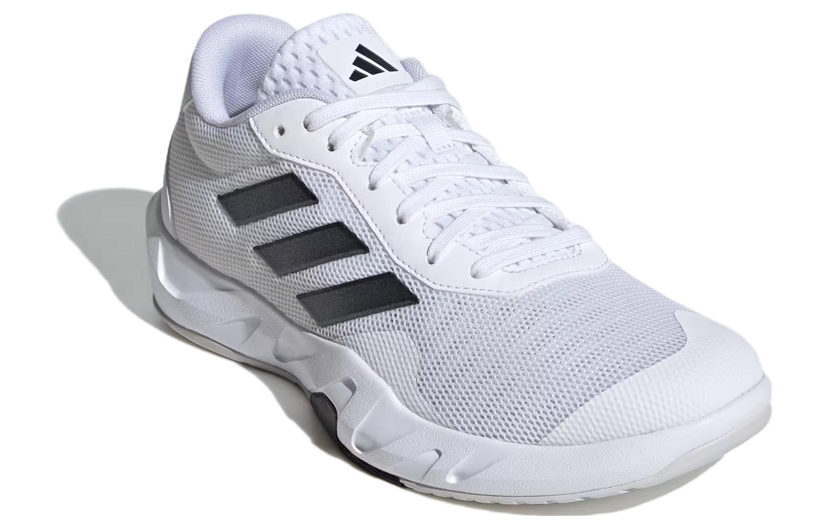 Lookbook （女款）adidas Amplimove '白色 黑色' IF0958