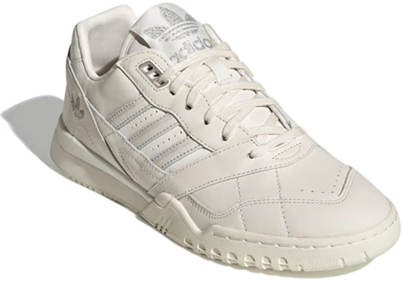 (W) adidas AR Trainer 'Putih Pudar' EE5413 Lookbook (W) adidas AR Trainer 'Putih Pudar' EE5413