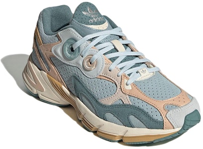 (W) アディダス Astir "ブルーティント/マジックグレー" GZ4339 Lookbook (W) アディダス Astir "ブルーティント/マジックグレー" GZ4339