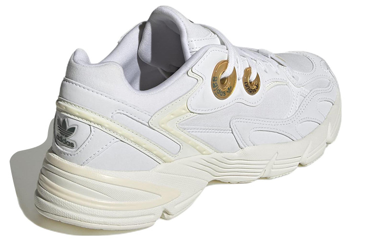 Shop (W) 阿迪达斯 Astir '云白' GY9946