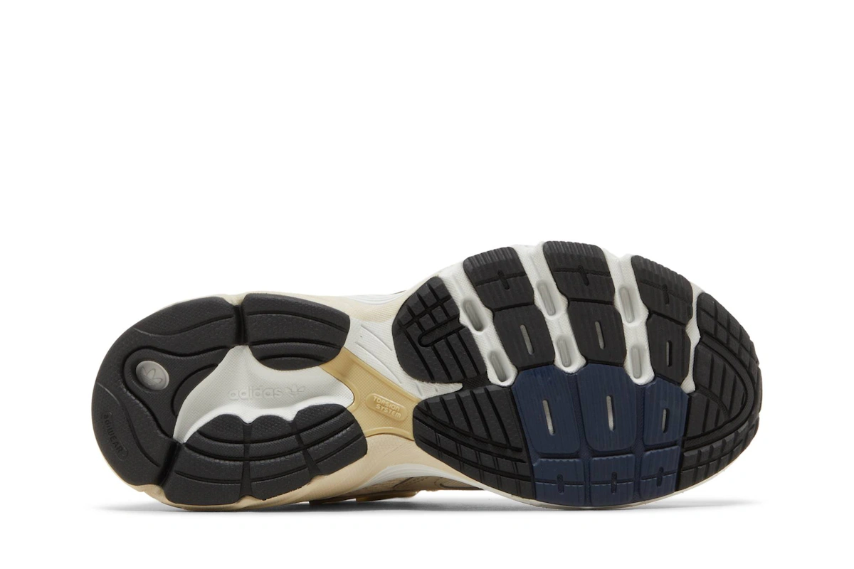 (Women) adidas Astir 'Orbit Green Wonder White' GZ3571