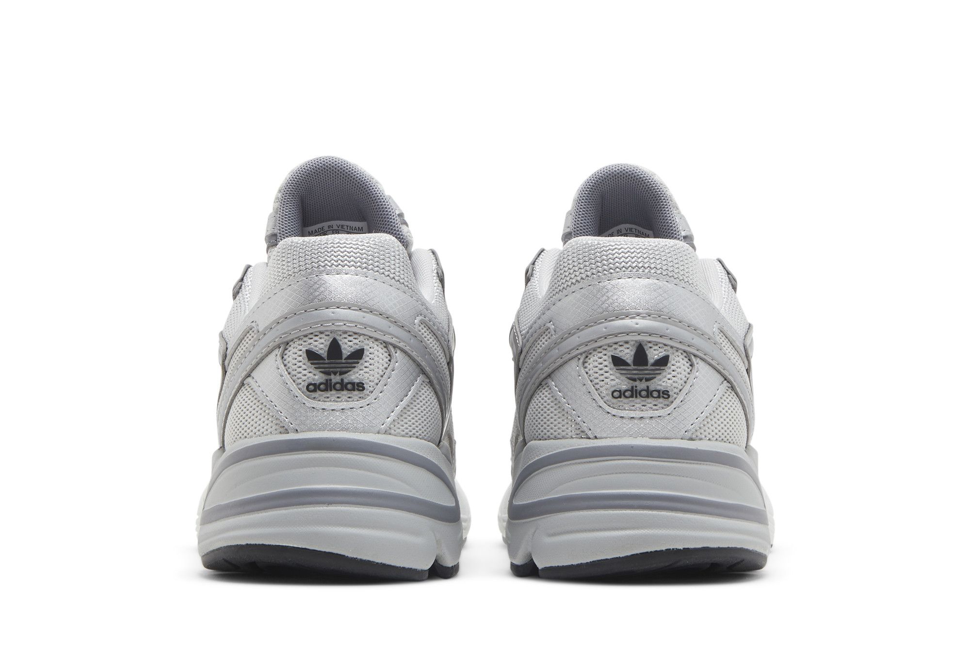 Sizing (W) adidas Astir ''Dreifach Grau'' GZ3569