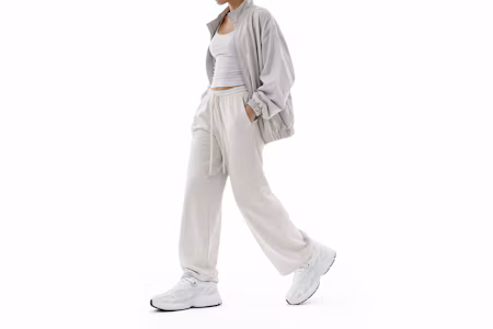 Order (W) adidas Astir ''Bianco'' IE9887