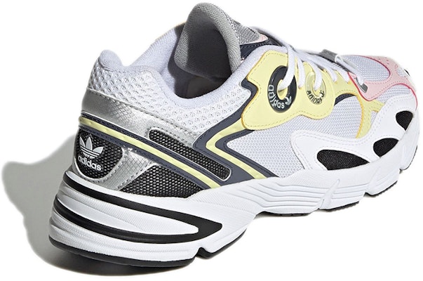 (W) adidas Astir ''Weiß Calvi'' GZ1637 Shop (W) adidas Astir ''Weiß Calvi'' GZ1637