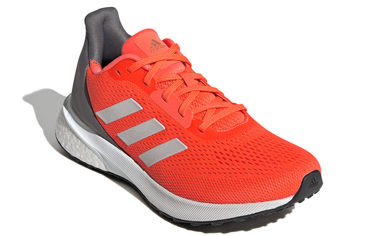Lookbook (W) adidas Astrarun Oranje/Grijs EH1527