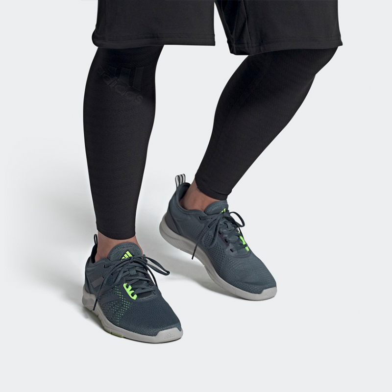 Sizing (W) adidas Asweetrain ''Blu'' FW1663