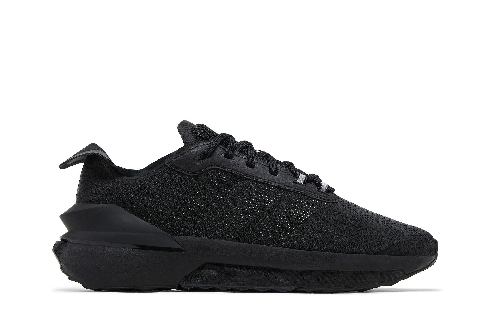 (Women) adidas Avryn 'Black Carbon' HP5982