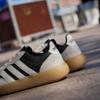 (W) Adidas Balenciaga Decollete Hitam/Putih/Gum JR3530 1