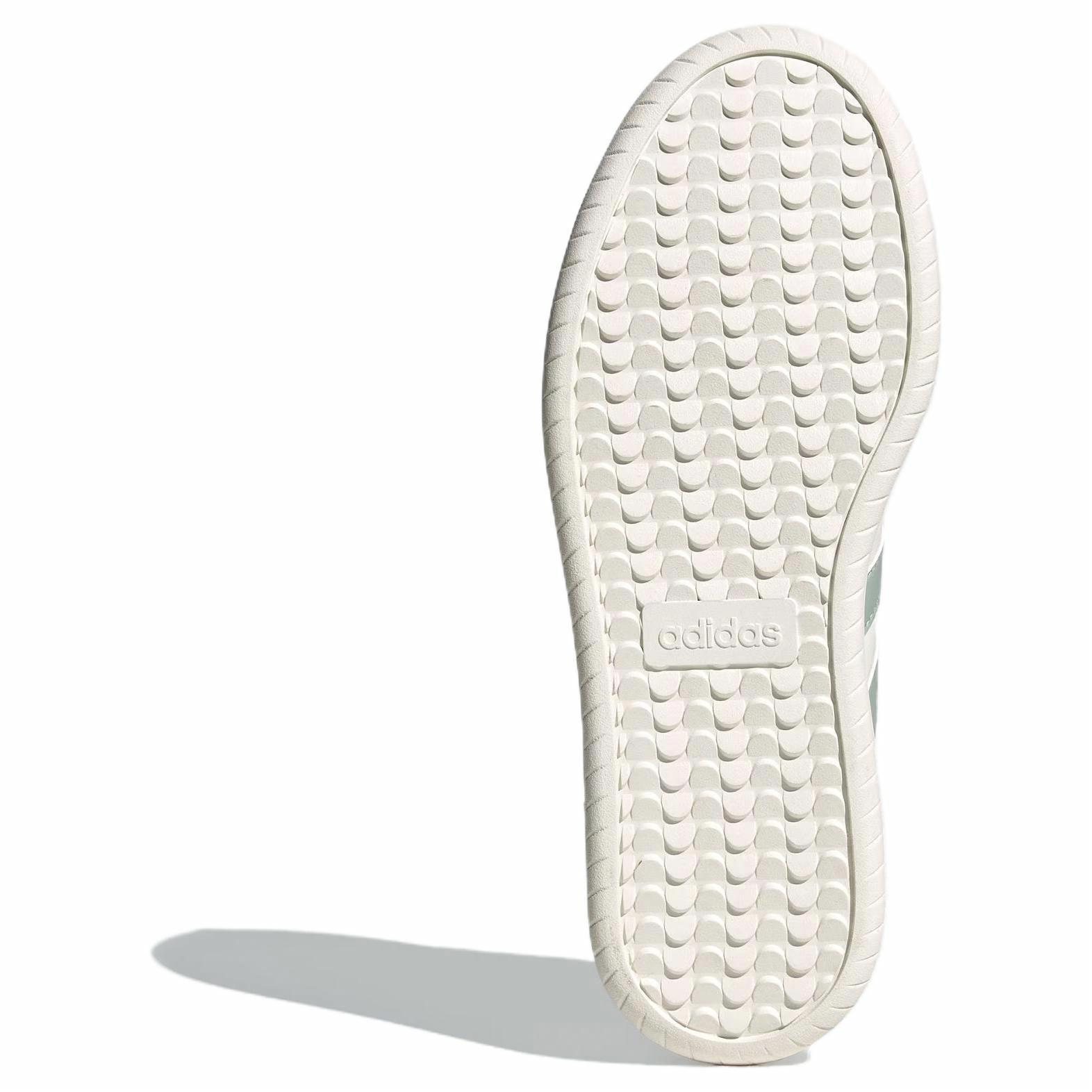 Sizing (W) adidas Barreda ''Lino Verde Metallico Off White'' JI4905
