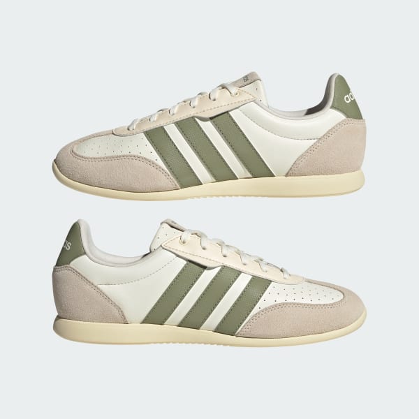 Sizing (W) adidas BARREDA LO Kasut Off White/Tent Green/Warm Vanilla HQ7388