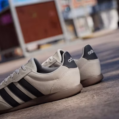 (W) adidas Barreda Lo Sneakers Bianco Crema/Nero Core/Carbonio KJ4749 1