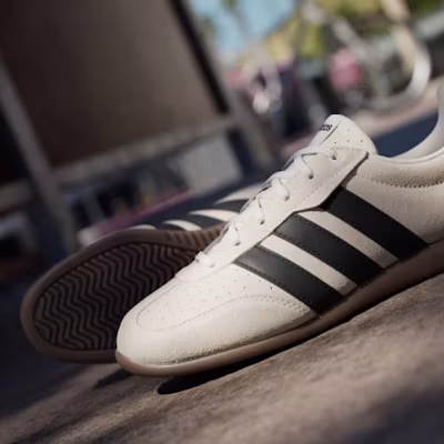 (W) adidas Barreda Lo Sneakers Bianco Crema/Nero Core/Carbonio KJ4749 2