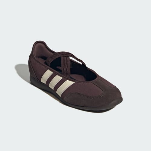 Shop (W) adidas Barreda Mary Jane Flats Coklat/Cream Putih/Kopi Aurora KJ2255