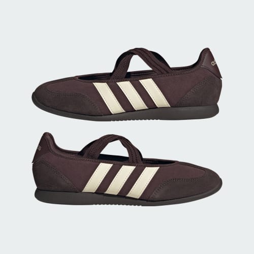 Sizing (W) adidas Barreda Mary Jane Flats Coklat/Cream Putih/Kopi Aurora KJ2255