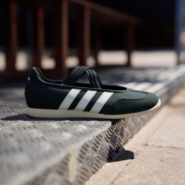 Lookbook (Women) adidas Barreda Mary Jane Shoes Aurora Ivy/Off White/Warm Vanilla JS2324