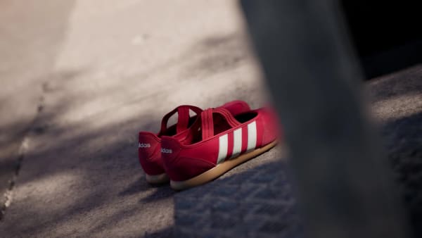 Order (W) adidas BARREDA Mary Jane Kasut Merah/B putih/Gum HQ7398