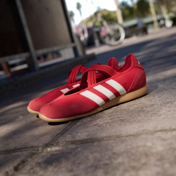 Cheap (W) adidas BARREDA Mary Jane Kasut Merah/B putih/Gum HQ7398