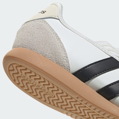 (W) Adidas Barreda Mary Jane Kasut Putih/Hitam Inti/Gum JQ2127 Cheap (W) Adidas Barreda Mary Jane Kasut Putih/Hitam Inti/Gum JQ2127