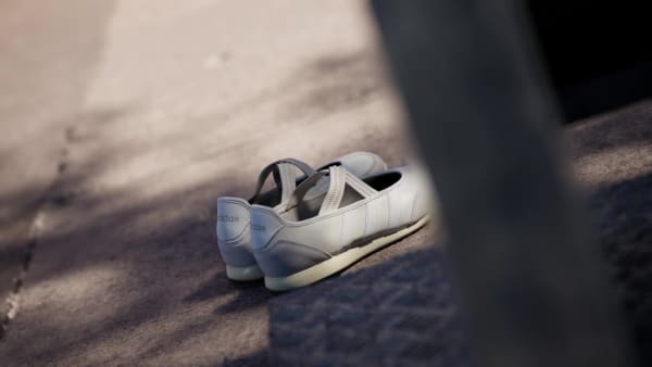 Order (W) アディダス バレダ メリージェーン スニーカー ワンダーホワイト/オフホワイト/ウォームバニラ HQ7399