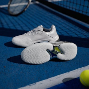 (W) アディダス バリケード 13 シルバーエディション スニーカー シルバーメタリック/ダッシュグレー JR4223 Shop (W) アディダス バリケード 13 シルバーエディション スニーカー シルバーメタリック/ダッシュグレー JR4223