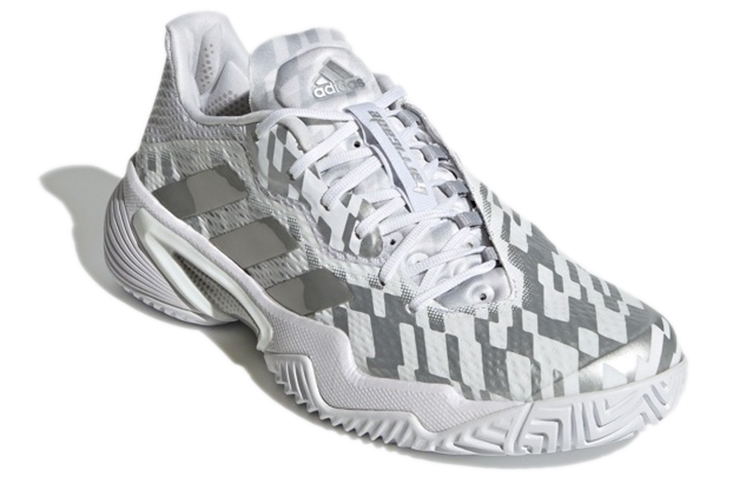 Lookbook (W) アディダス バリケード HC ホワイト GZ8484