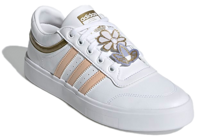 Lookbook (W) adidas Bryony ''Bianco Halo Blush'' H04655