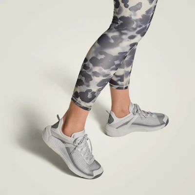 (W) adidas by Stella McCartney DROPSET 4 Kasut Latihan Abu Solid/Onix KJ1047 Shop (W) adidas by Stella McCartney DROPSET 4 Kasut Latihan Abu Solid/Onix KJ1047