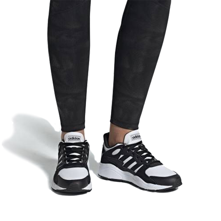 Sizing (W) adidas Chaos 'Hitam' EE5596