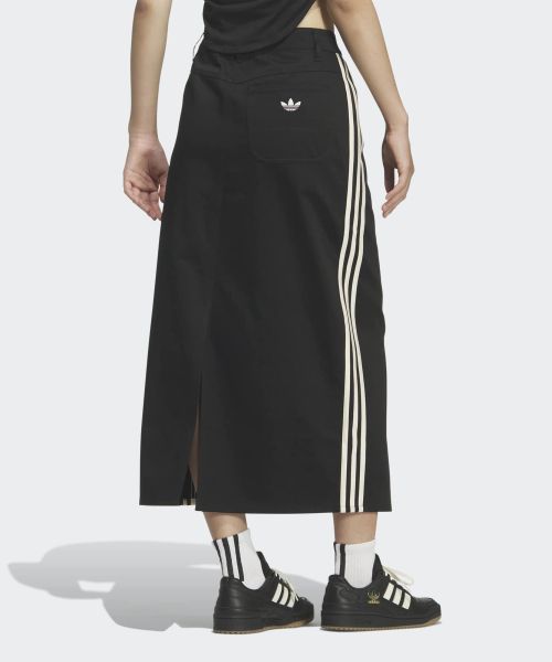 Order (W) adidas Chino Skirt - Hitam HZ0847