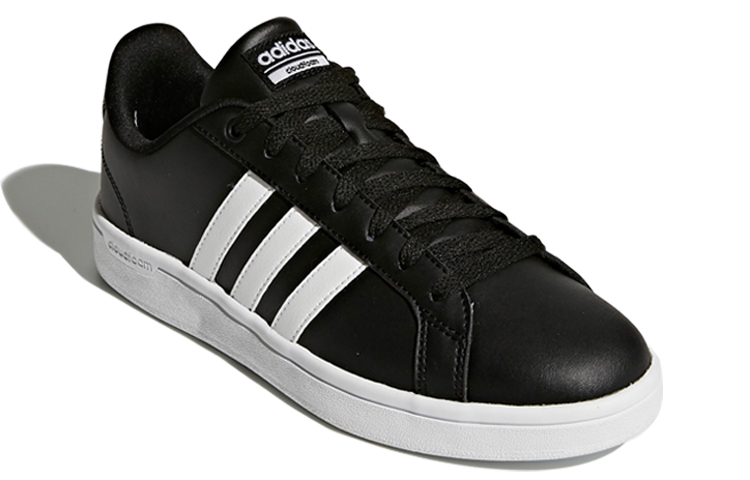 Lookbook (W) adidas Cloudfoam Advantage ''Nero Bianco'' AW4288