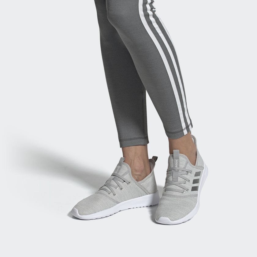 Sizing (W) adidas Cloudfoam Pure ''Grijs Matte Zilver'' EE8078