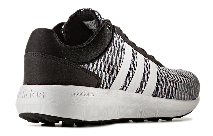 Shop (W) adidas Cloudfoam Race ''Schwarz Weiß'' AW3838