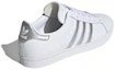 Shop (女士) adidas Coast Star '白銀金屬' EE6521