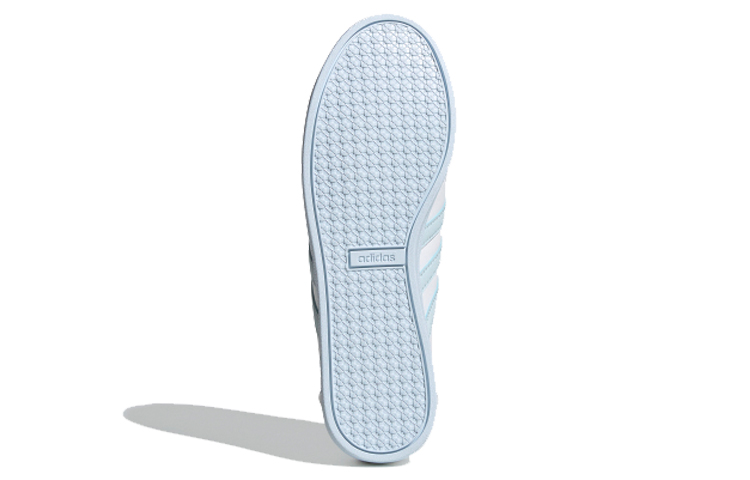 Shop (W) adidas Coneo QT 'Putih Sky Tint' FX3445
