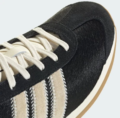 (W) Adidas Country OG Blanc Crème/Noir/Beige Doré JQ0545 1