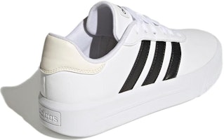 (W) アディダス コートプラットフォーム 白黒 HQ4532 Lookbook (W) アディダス コートプラットフォーム 白黒 HQ4532