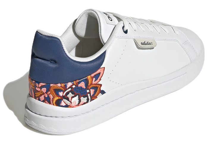 Shop (W) adidas Court Silk ''Wit Mystery Blue'' GX2177
