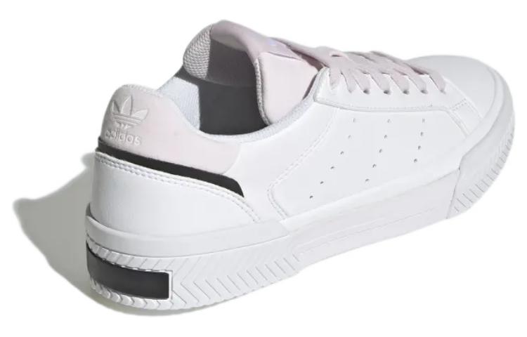 Shop adidas originals Court Tourino 耐磨輕便 低幫休閒板鞋 女款 粉白