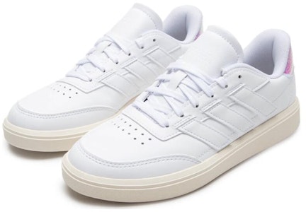 adidas 透氣 低筒 跑步鞋 女款 白色 Lookbook adidas 透氣 低筒 跑步鞋 女款 白色