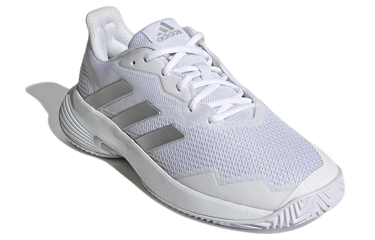 Lookbook (女性) adidas CourtJam Control '白銀金屬' GY1334