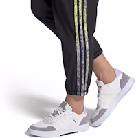 Sizing adidas neo Courtmaster 休閒 板鞋 女款 淡紫白