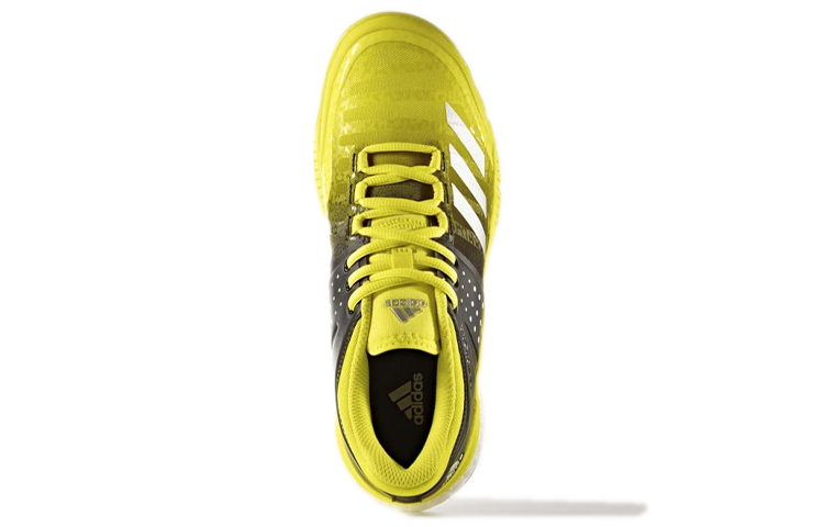 Shop adidas Crazyflight 舒適耐磨排球鞋 黃 男女同款