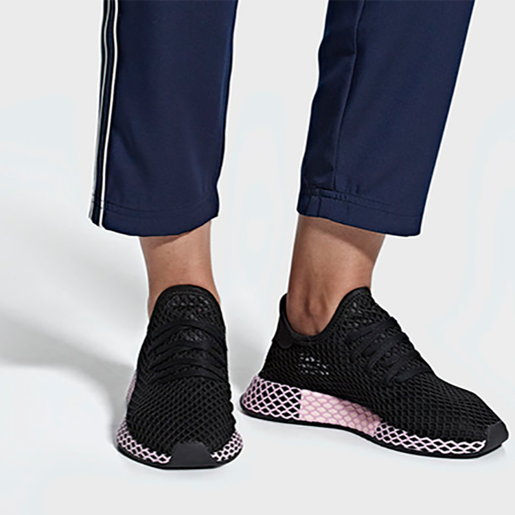 Purchase (W) adidas Deerupt 'Negro Core' B37602