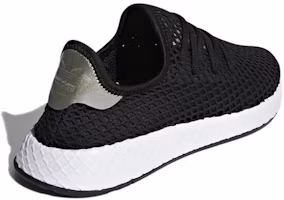 Shop adidas Originals Deerupt 低筒跑鞋 女款 黑色