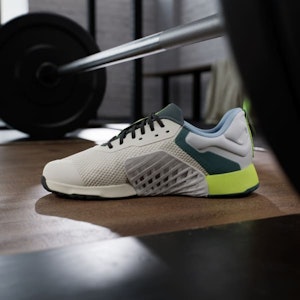 아디다스 드롭셋 3 트레이닝 신발 초크 화이트/실버 메탈릭/프리러브드 틸 JR1762 Sizing 아디다스 드롭셋 3 트레이닝 신발 초크 화이트/실버 메탈릭/프리러브드 틸 JR1762