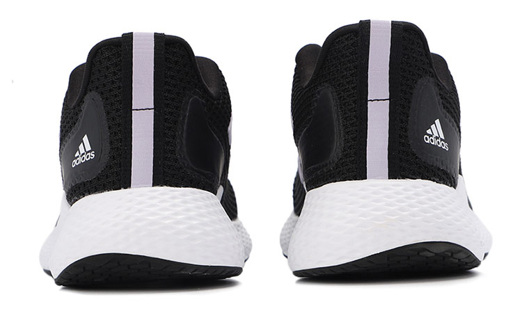 Lookbook (W) 아디다스 엣지 게임데이 블랙 (Adidas Edge 게임데이 블랙) GZ0893