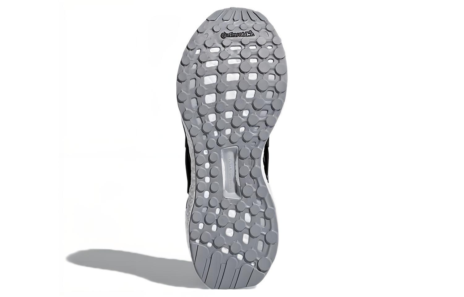 Purchase (W) adidas Energy Boost Wanita 'Hitam Putih Abu' AQ0015